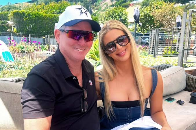 mike zimmer fiance